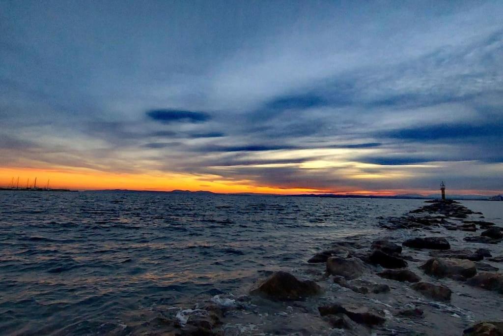 Sunsetmare Vacational Apartment Roses Esterno foto
